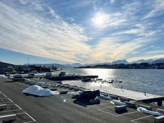 Hjelsetg&aring;rden bobilparkering &aring;lesund Møre og Romsdal Bild 1