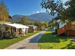 Camping Eliana <br />
<b>Warning</b>:  Undefined variable $ortausgabe in <b>/home/www/camping-book/france/gastgeber/suchedetails.php</b> on line <b>110</b><br />
 Savoie Bild 1