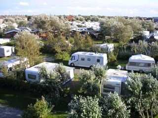 Insel-Camping-Borkum  <br />
<b>Warning</b>:  Undefined variable $ortausgabe in <b>/home/www/camping-book/gastgeber/suchedetails.php</b> on line <b>110</b><br />
 Nordsee Bild 1