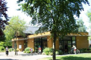 Camping municipal du M&ucirc;rier <br />
<b>Warning</b>:  Undefined variable $ortausgabe in <b>/home/www/camping-book/france/gastgeber/suchedetails.php</b> on line <b>110</b><br />
 Sud Mayenne Bild 1