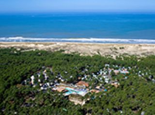 Yelloh! Village - Les Grands Pins <br />
<b>Warning</b>:  Undefined variable $ortausgabe in <b>/home/www/camping-book/france/gastgeber/suchedetails.php</b> on line <b>110</b><br />
 Gironde Bild 1