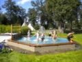 Camping im Eichenwald in Mittelhof