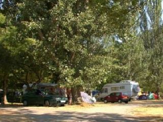 Saint Jean <br />
<b>Warning</b>:  Undefined variable $ortausgabe in <b>/home/www/camping-book/france/gastgeber/suchedetails.php</b> on line <b>212</b><br />
 Provence Bild 2