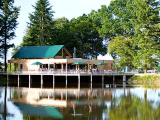 Huttopia <br />
<b>Warning</b>:  Undefined variable $ortausgabe in <b>/home/www/camping-book/france/gastgeber/suchedetails.php</b> on line <b>110</b><br />
 Eure Bild 1