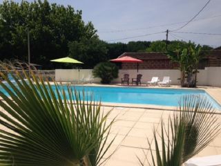 la chesnays <br />
<b>Warning</b>:  Undefined variable $ortausgabe in <b>/home/www/camping-book/france/gastgeber/suchedetails.php</b> on line <b>110</b><br />
 Gironde Bild 1