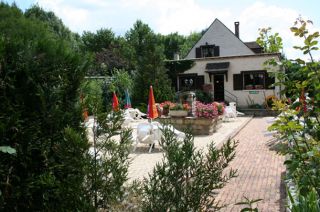 Les Courtilles du Lido <br />
<b>Warning</b>:  Undefined variable $ortausgabe in <b>/home/www/camping-book/france/gastgeber/suchedetails.php</b> on line <b>110</b><br />
 Seine et Marne Bild 1